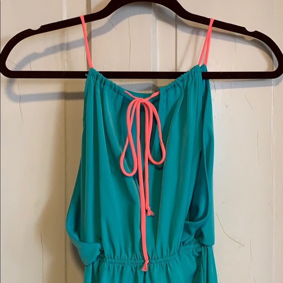 Pleated tank minidress with contrasting straps - Picture 3 of 3